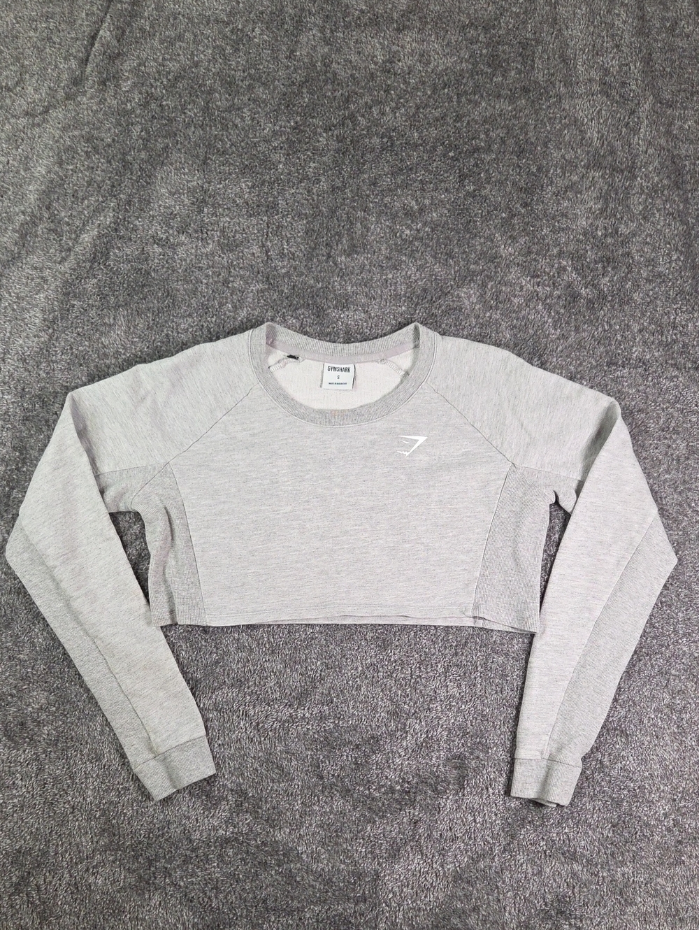 Gymshark Grey Cropped Sweatshirt Womens Small EUC Long Sleeve